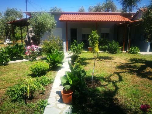 Cristi Apartments