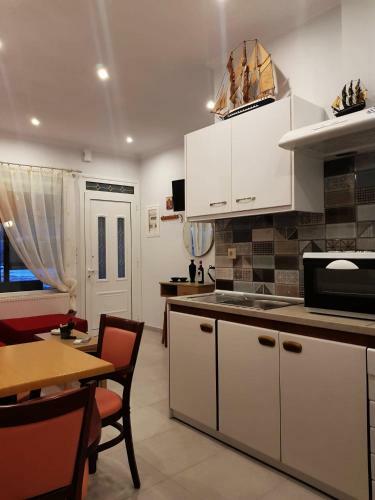 Kohyli Apartments
