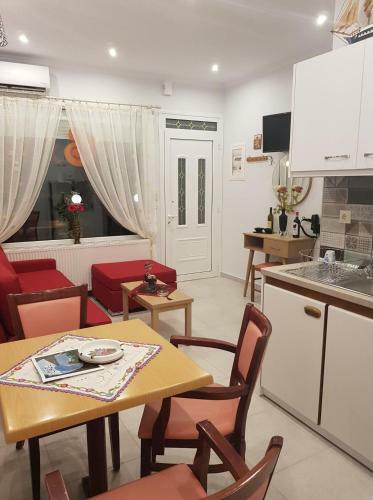 Kohyli Apartments