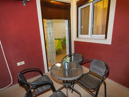 Linas House Sivota