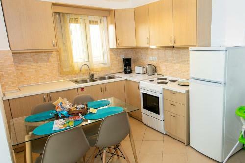 Linas House Sivota