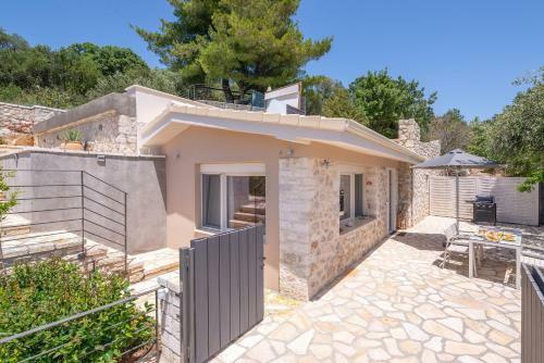 Sivota's Secret Villa