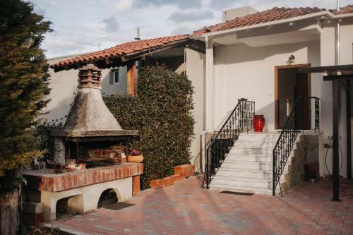 Villa Mythic House