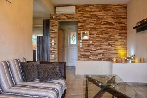 Relax House S