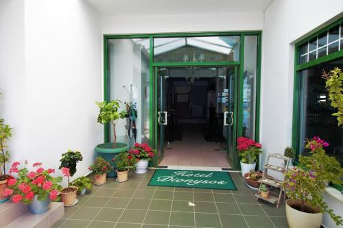 Dionysos Hotel
