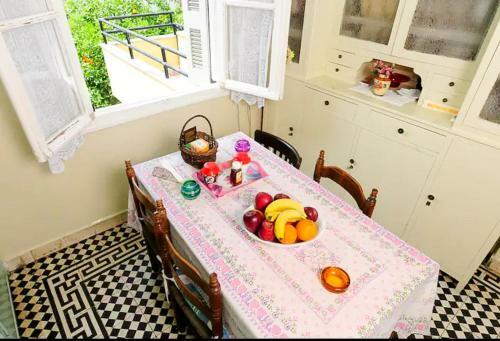 Villa ?raditional House With Large Terrace And Garden.