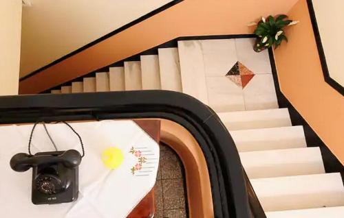 Villa ?raditional House With Large Terrace And Garden.