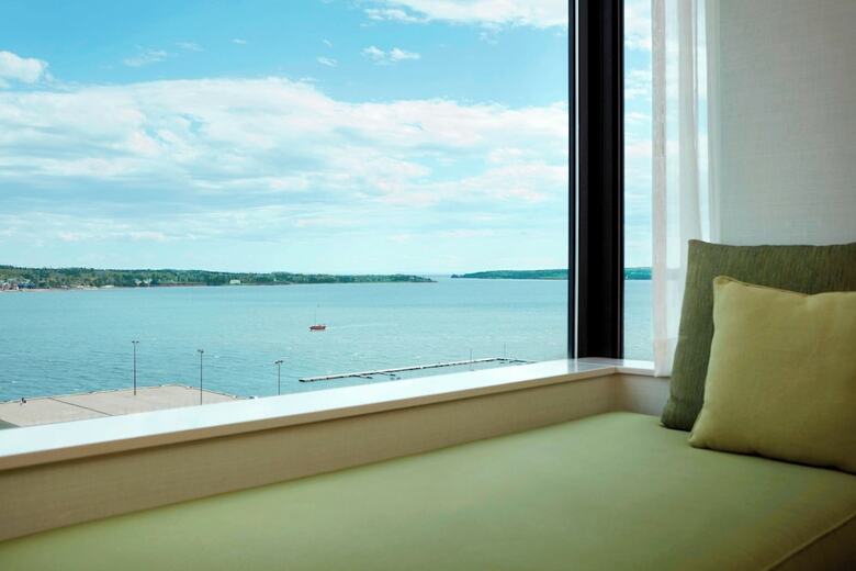 Hotel Delta Prince Edward