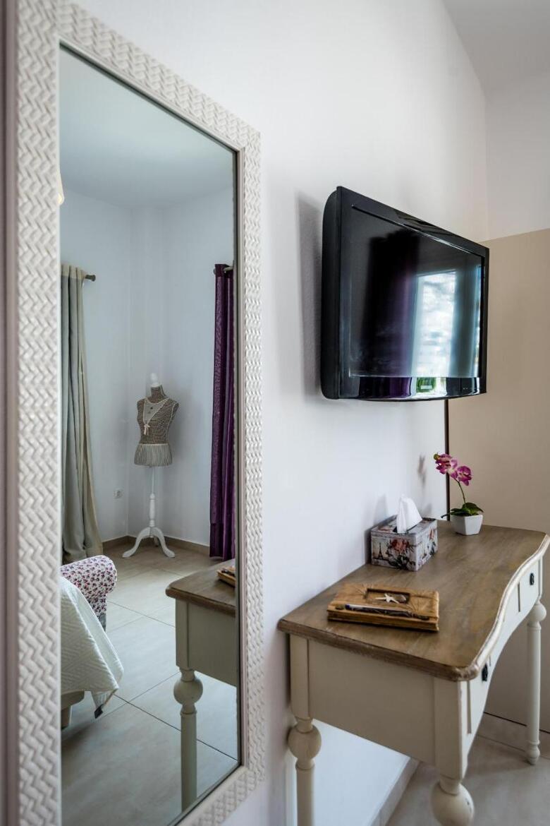 Hotel Australia