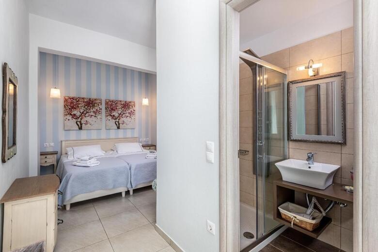 Hotel Australia