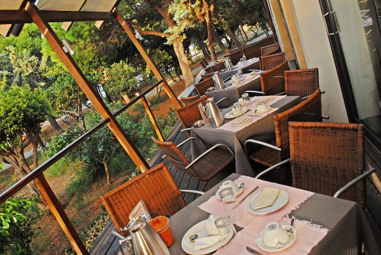 Karystion Hotel