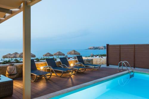Villa Espera, Luxury Beach Front Residence