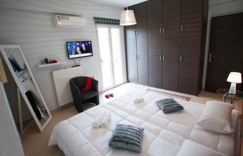 Elena & Pelagia Luxury Apartment