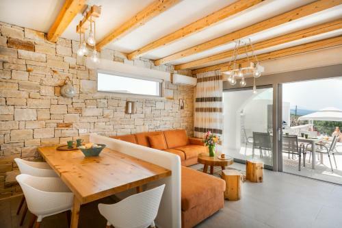 Seaview Villas