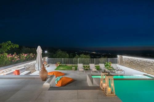 Seaview Villas