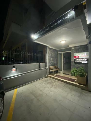 Le Chris Central Apartments