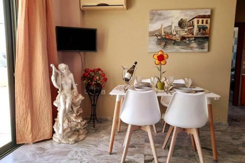 Sunshine Beach Apartment