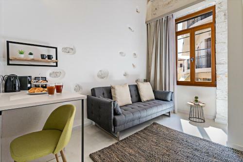 Hotel Mitos-suites