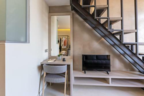 Hotel Mitos-suites