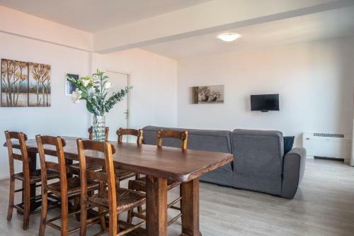 Apartamento Creta Seafront Residences