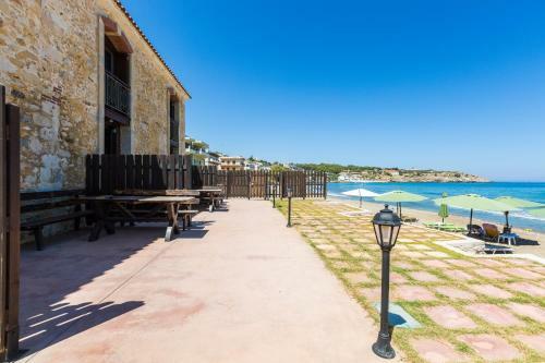 Apartamento Creta Seafront Residences