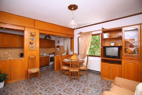 Kamara House
