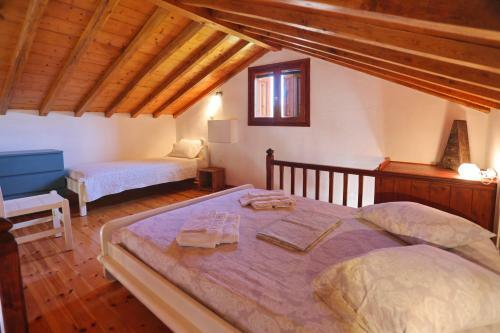 Cambos Villa