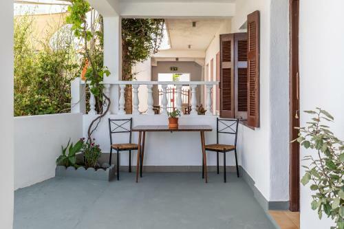 Apartamento Uncle John's Guesthouse