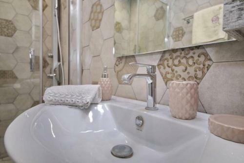Philoxenia Guest House