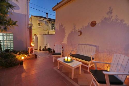 Philoxenia Guest House