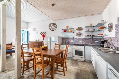 Delphine's House