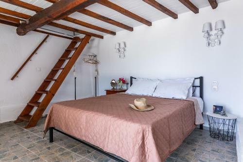 Pyrgos Country House