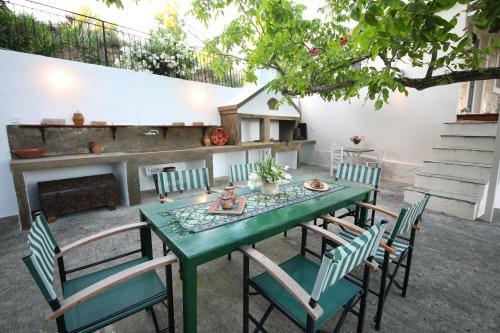 Pyrgos Country House