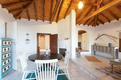 Villa Amouage Boutique Home