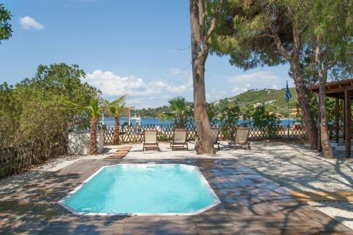 Villa Amouage Boutique Home
