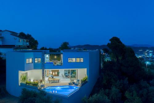 Villa K
