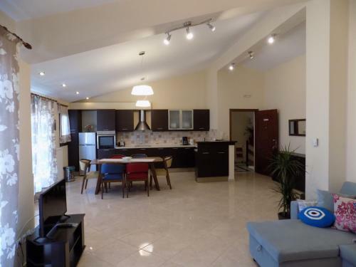 Apartamento Rhodon House