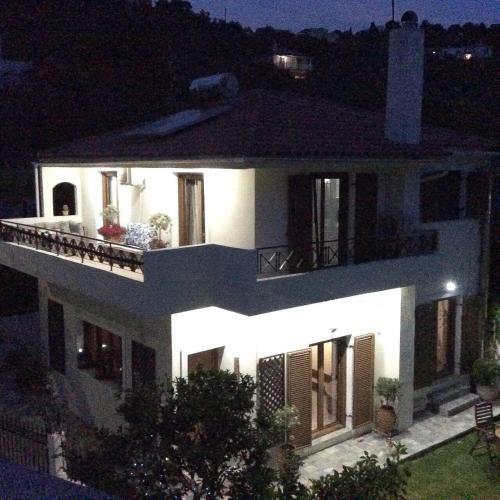 Skiathos Town House