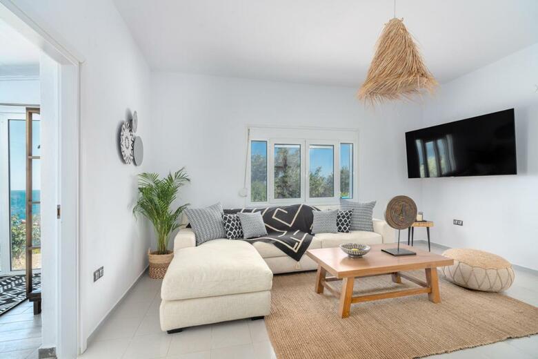 Villa Indigo Boutique Home