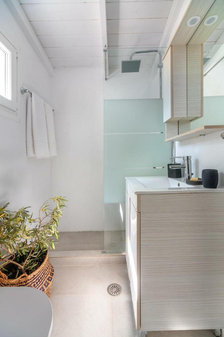 Villa Indigo Boutique Home