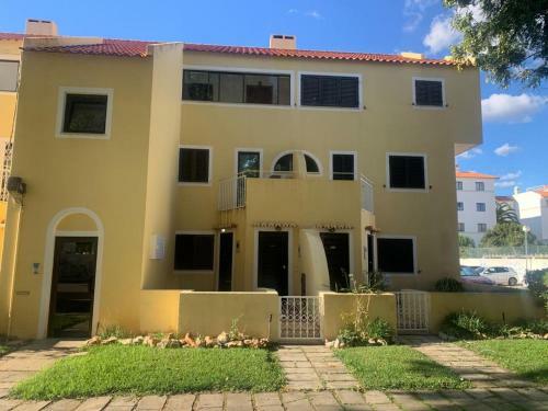 Apartamento - 3min A P� Da Marina