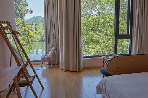 Wuyuan Yi Chuan Yi Su River View Sen Hotel