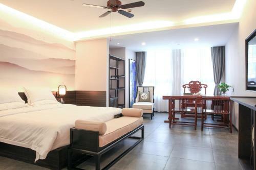 East Hotel