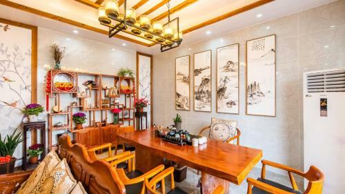 Floral Hotel Lingshan Giant Buddha Banshan Xiaoju Zen