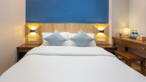 Floral Hotel Wuxi Chanfeng Xiaozhu Lingshan Town