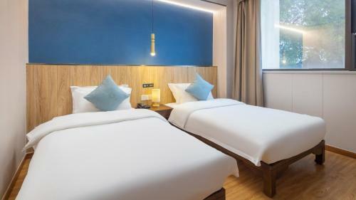 Floral Hotel Wuxi Chanfeng Xiaozhu Lingshan Town