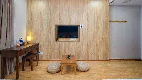 Floral Hotel Wuxi Chanfeng Xiaozhu Lingshan Town