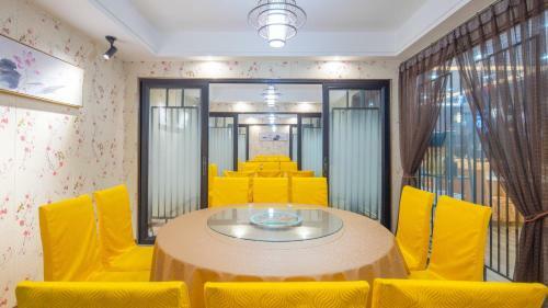 Floral Hotel Wuxi Chanfeng Xiaozhu Lingshan Town