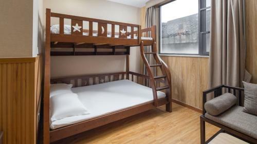Floral Hotel Wuxi Chanfeng Xiaozhu Lingshan Town