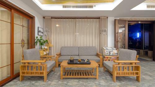Floral Hotel Wuxi Shengziling